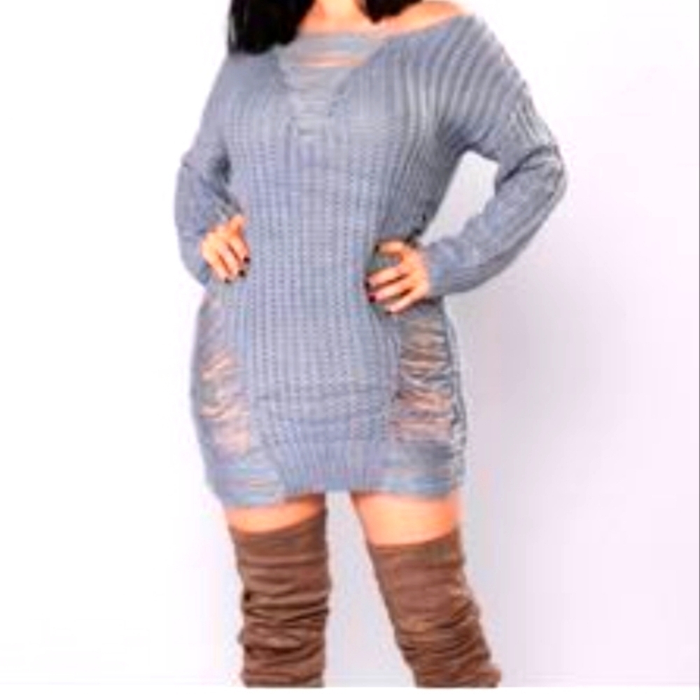 Fashion Noca Distressed light blue sweater